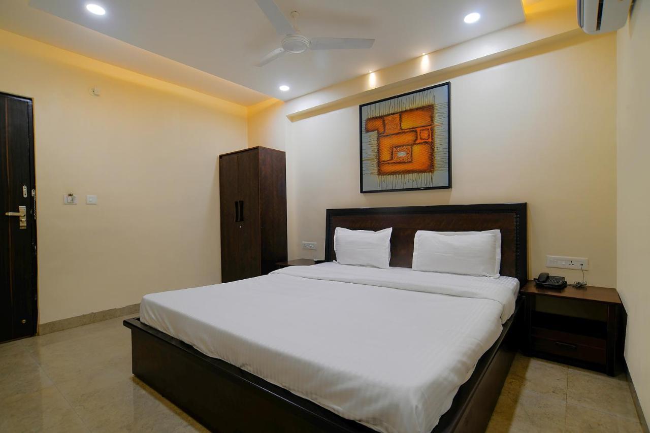 Fabhotel Imperial Regency Индаур Экстерьер фото